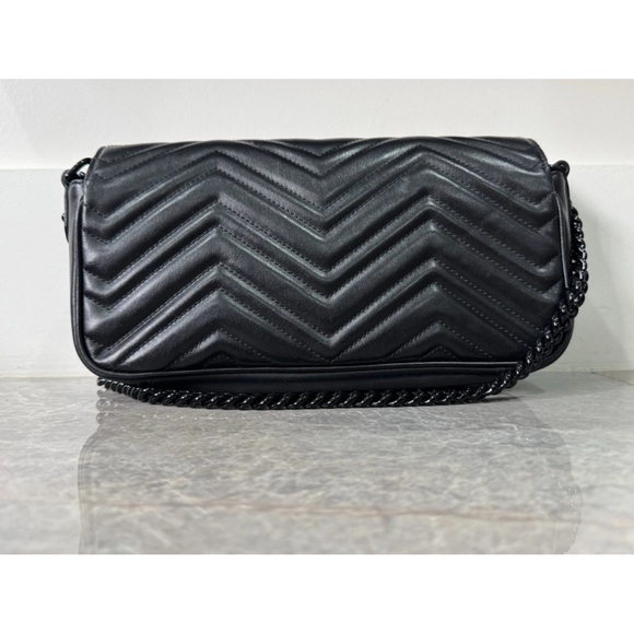 Gucci Black Quilted Clutch with Chain - Picture 3 of 10